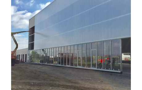 Salle de sports Façade arrière magnifique. ..
