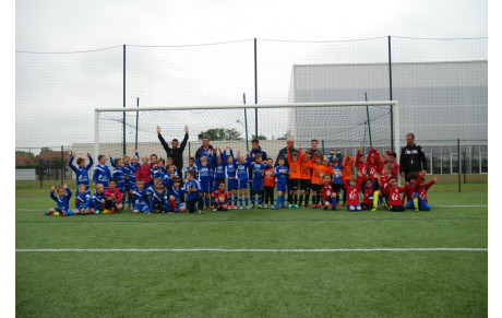 Plus de 60 footballeurs ce 2 Juin 2018 sur le terrain synthétique ....