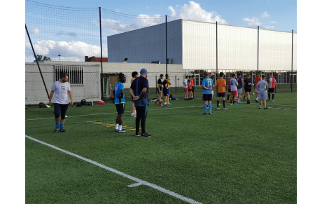 Les Seniors et U19 ont sorti les crampons ....
