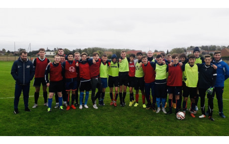 Match entraînement des U18/U19 ...